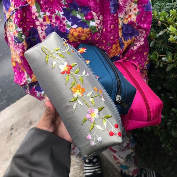 Handcrafted Floral Pouch - Picture 6 of 8